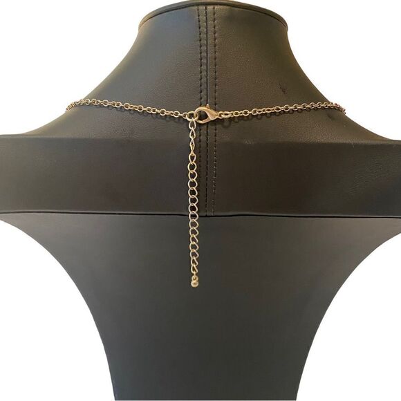 Hammered Silver & Gold Toned Drop Pendant Necklace on extra long chain. - Picture 6 of 8